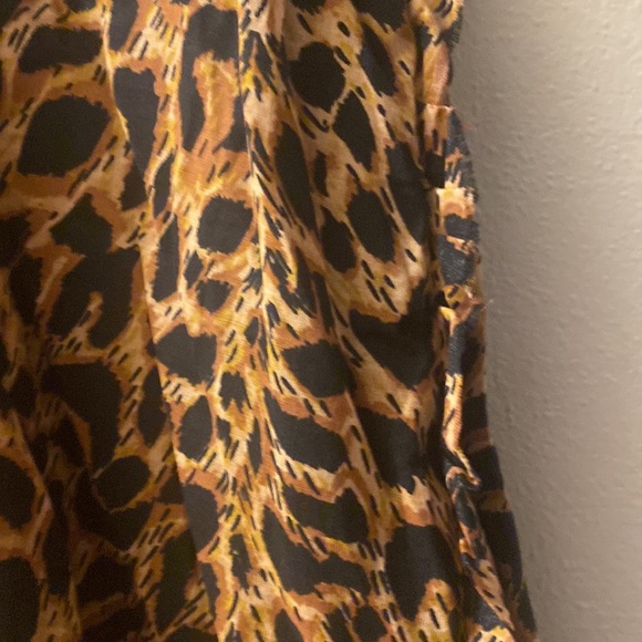 Sundays Women size Medium Wild Animal (leopard)Patterned Dress - Picture 10 of 16